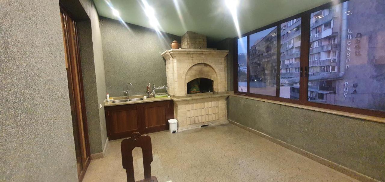 Guest House Erivan Exterior foto