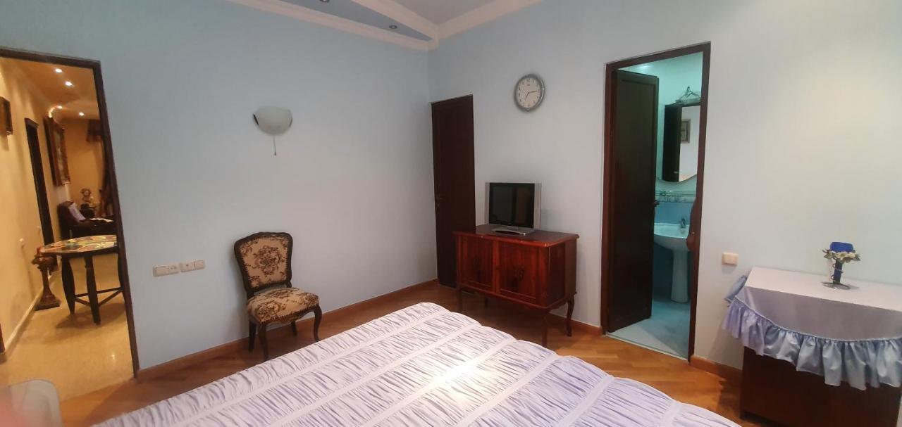 Guest House Erivan Exterior foto