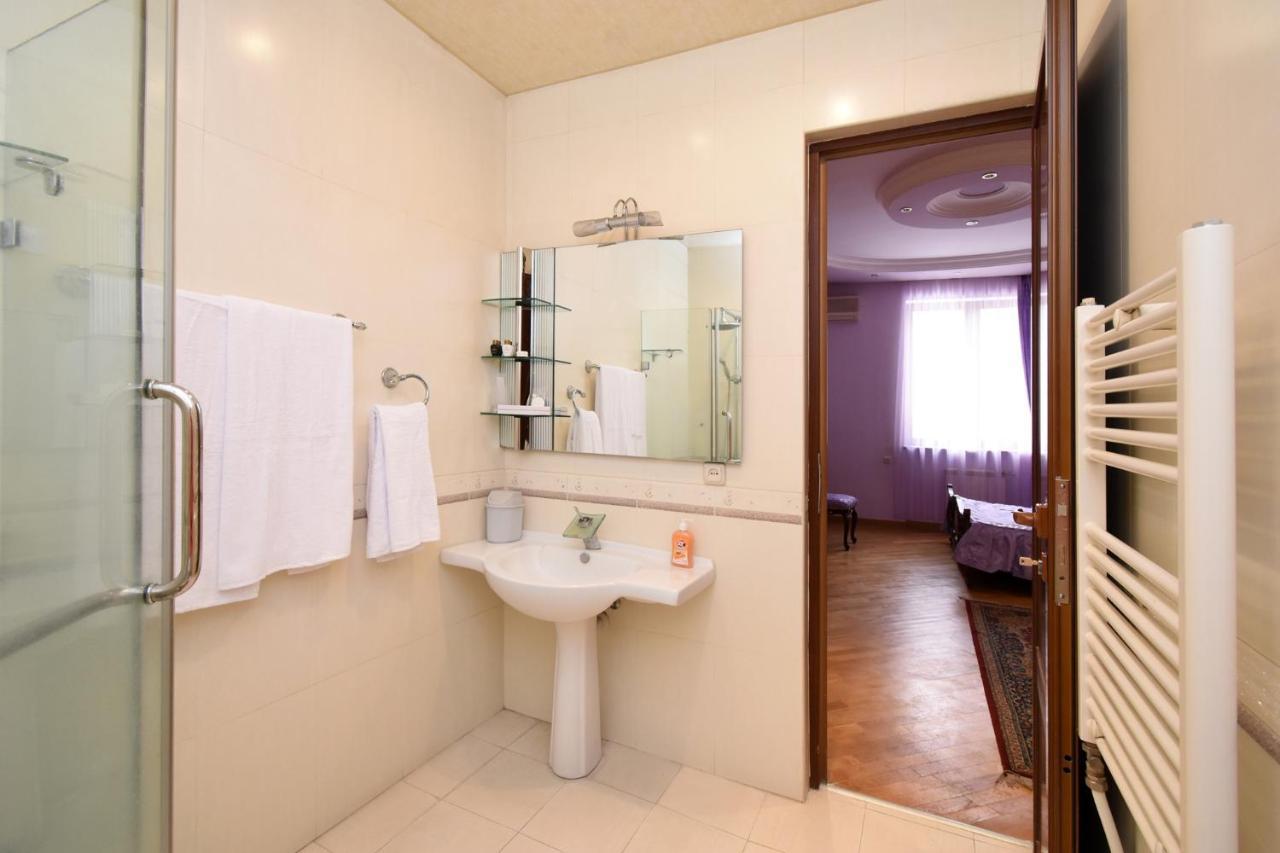 Guest House Erivan Exterior foto