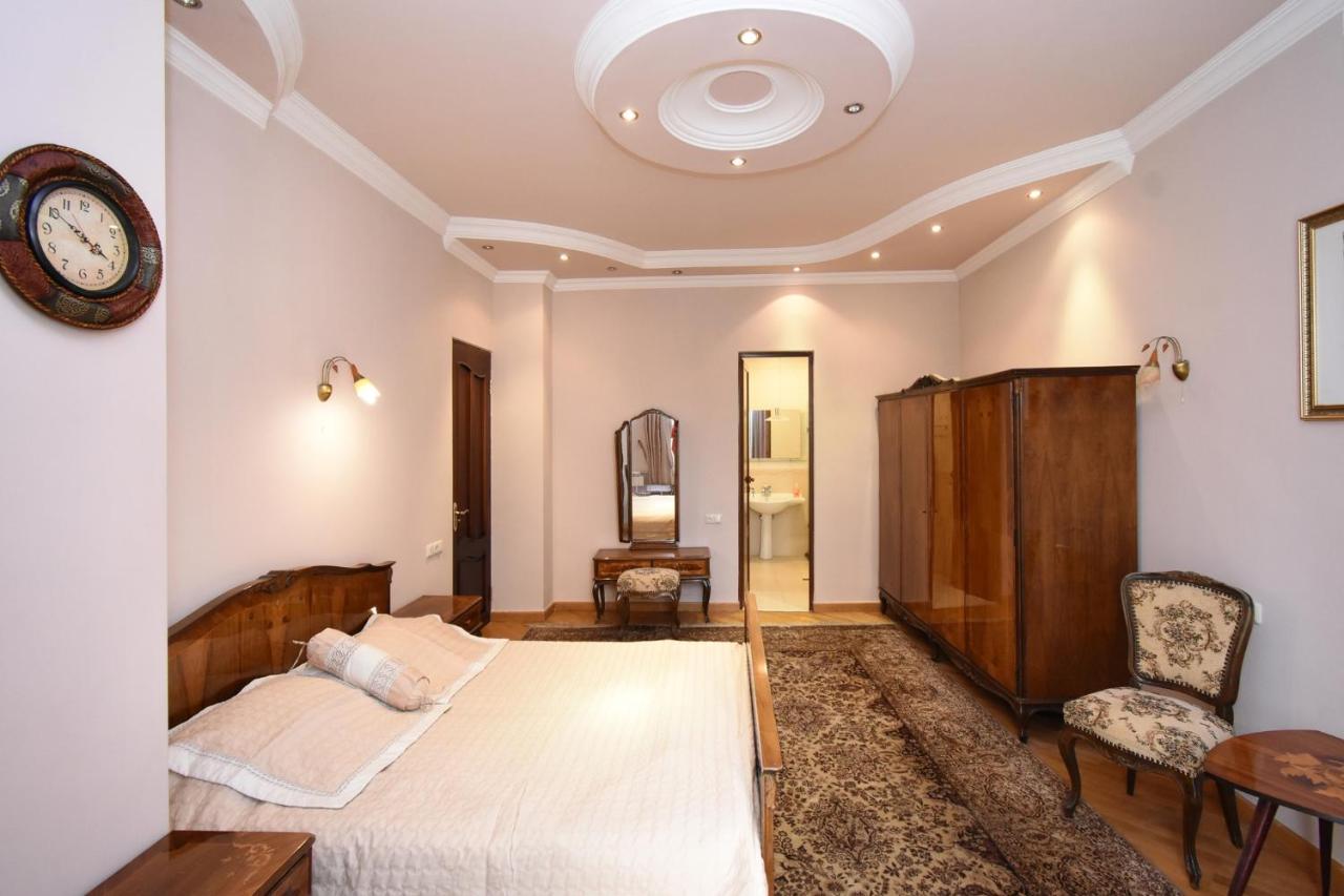 Guest House Erivan Exterior foto
