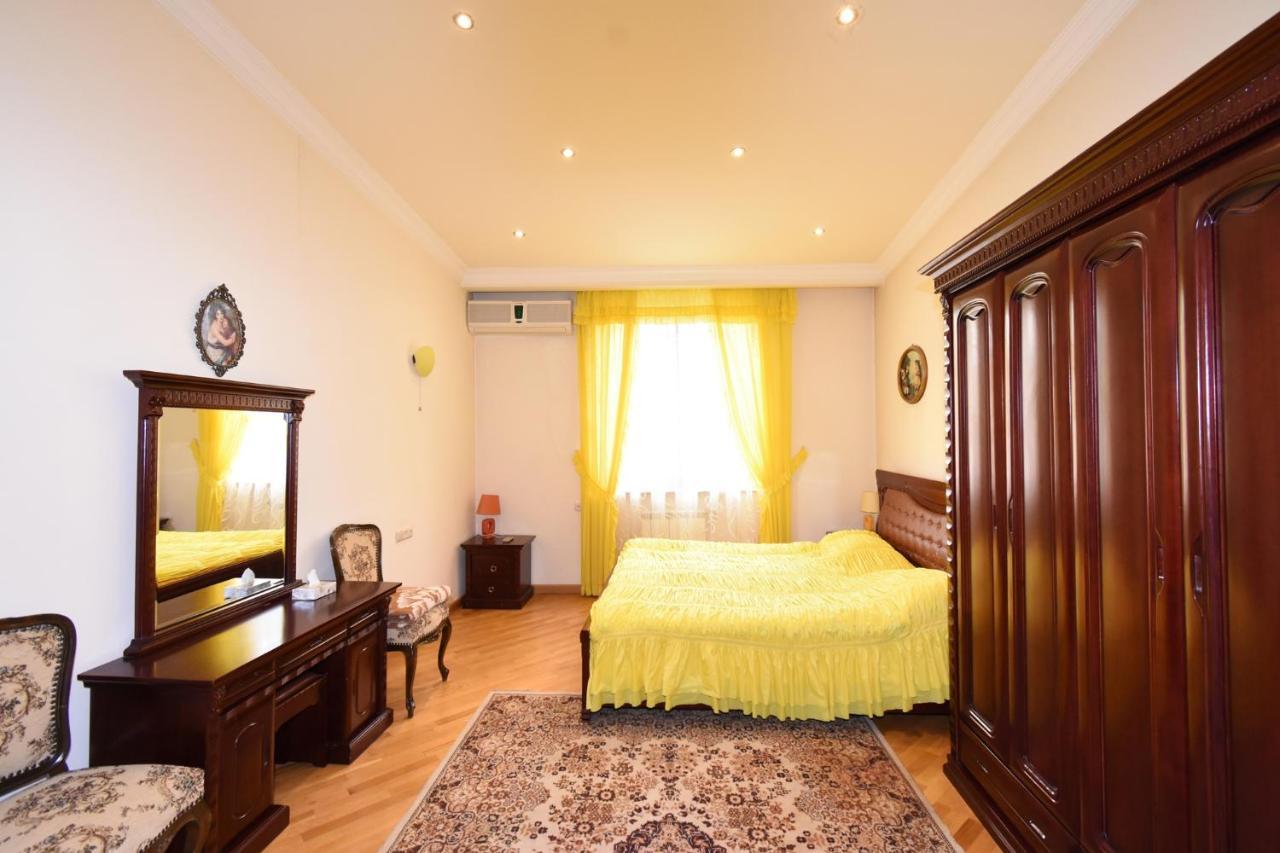 Guest House Erivan Exterior foto