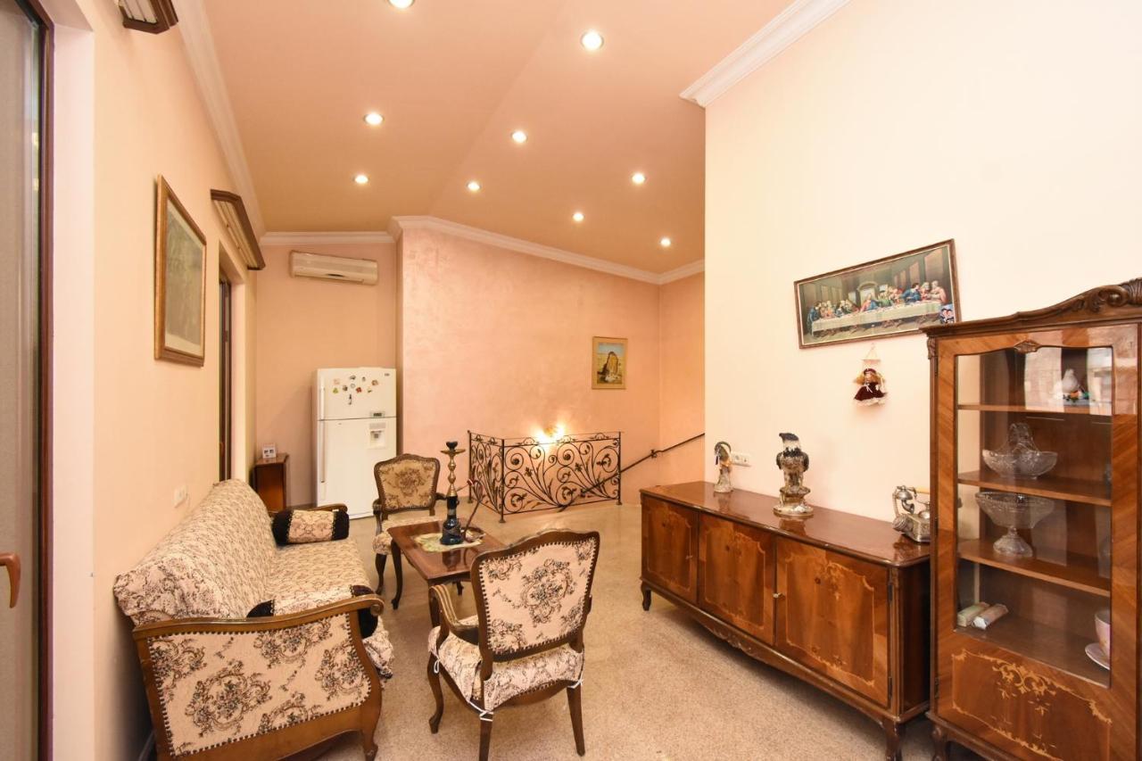 Guest House Erivan Exterior foto