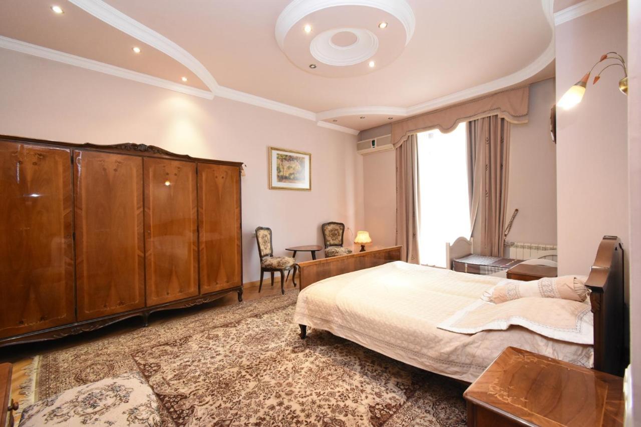 Guest House Erivan Exterior foto