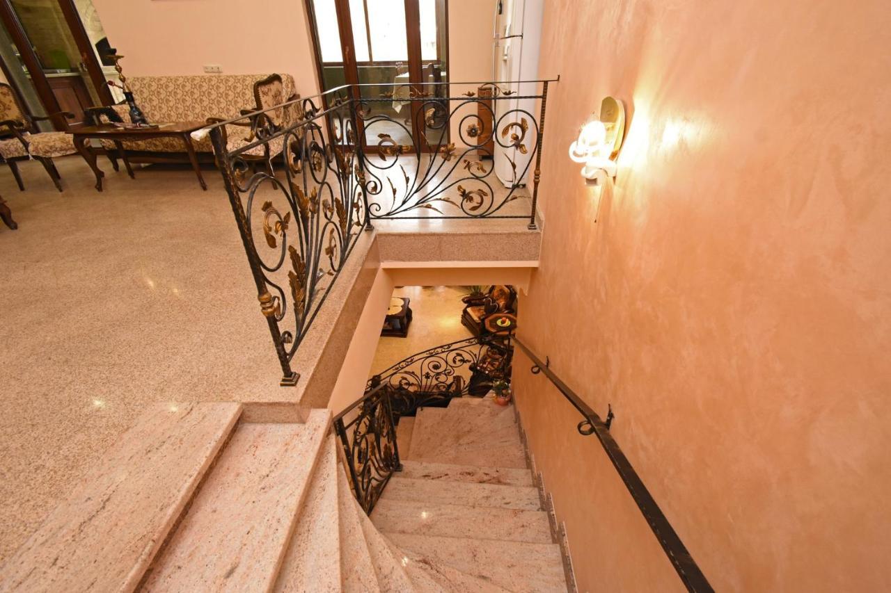 Guest House Erivan Exterior foto
